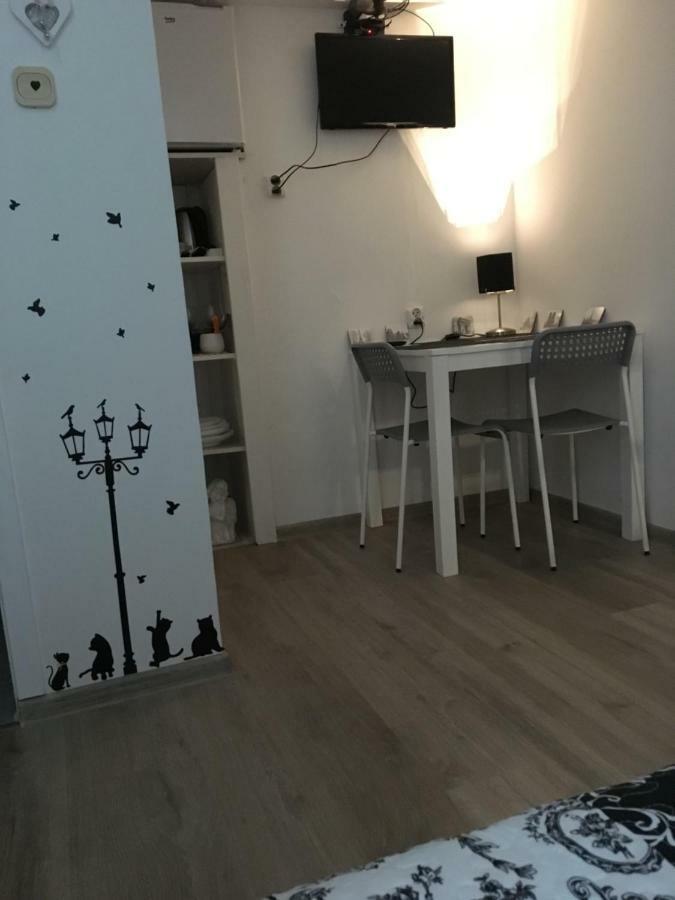 Old Cracow Apartments Красков Екстериор снимка